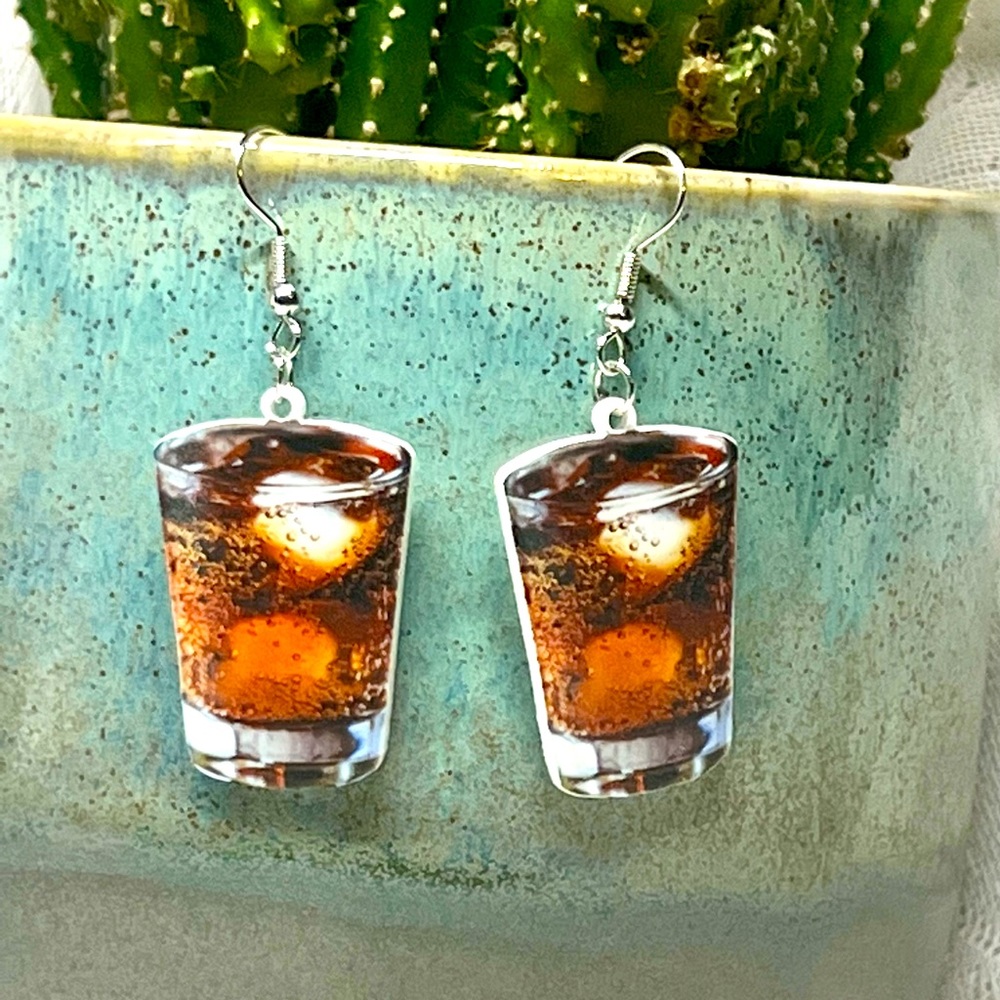 On the rocks drink earrings